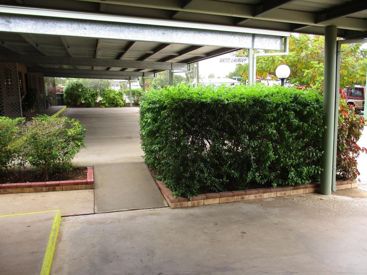 Barcaldine Country Motor Inn 외부 사진