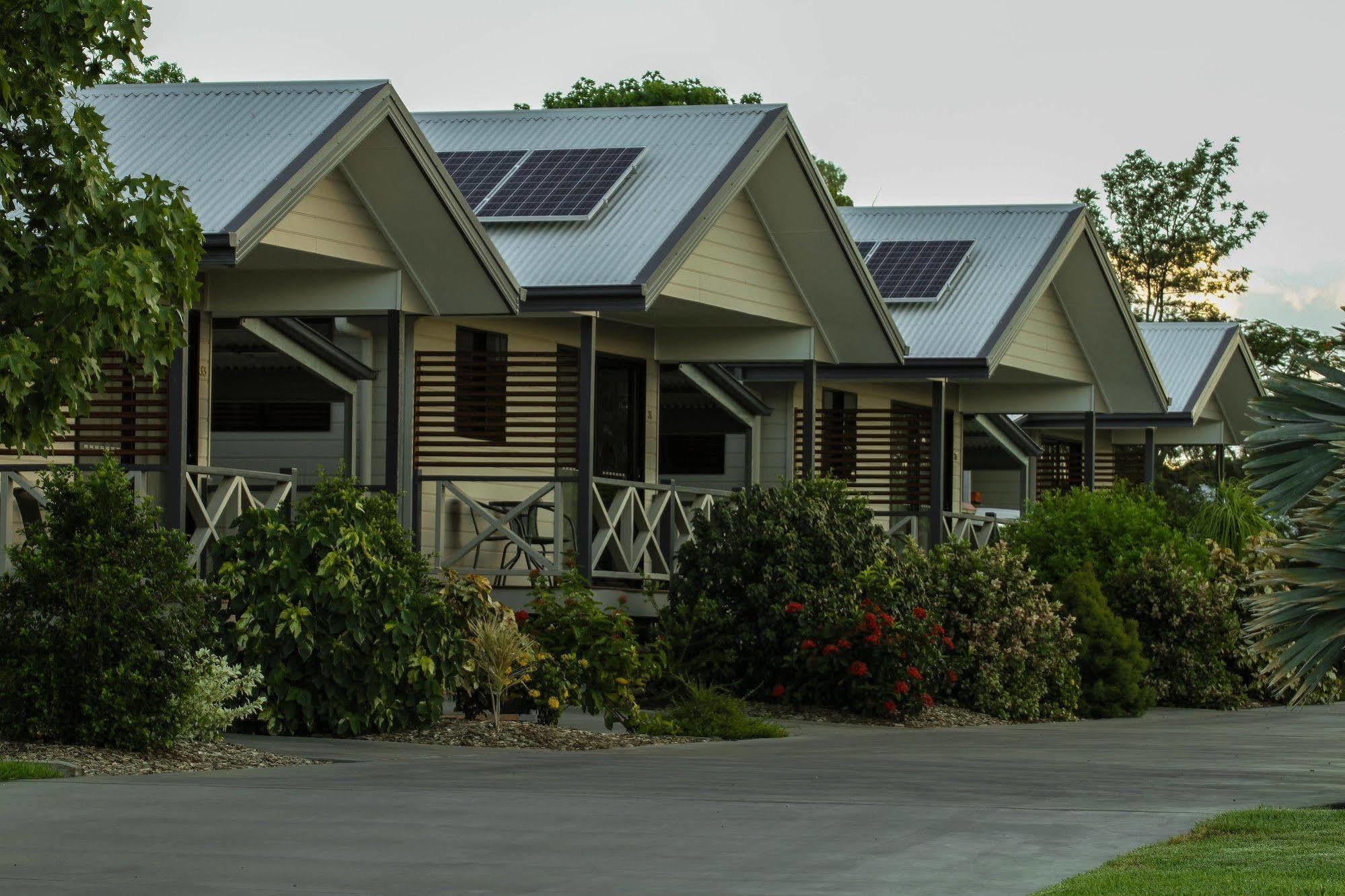 Barcaldine Country Motor Inn 외부 사진